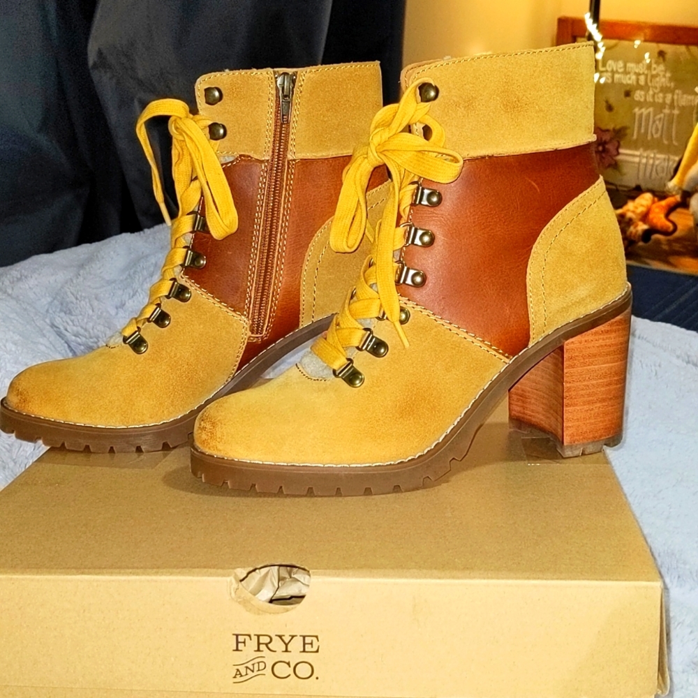 Frye and CO. Rayner Hiker boot, Cognac, size 9